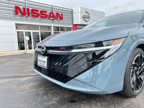 New 2026 Nissan Sentra SR FWD image 13