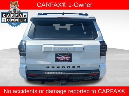 Used 2025 Toyota 4Runner TRD Sport AWD/4WD image 4
