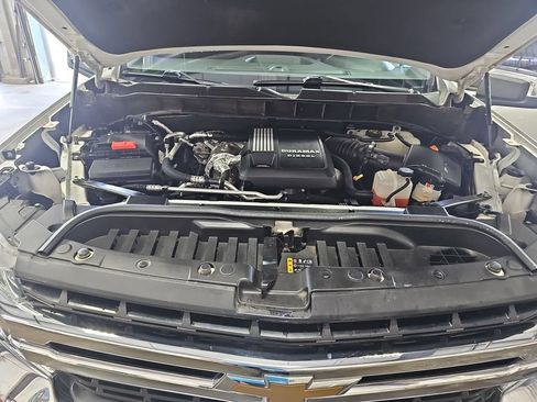 Used 2021 Chevrolet Silverado 1500 LT RWD image 28