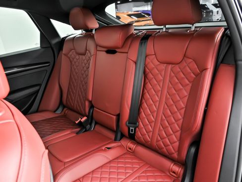 Used 2024 Audi SQ5 Premium Plus image 24