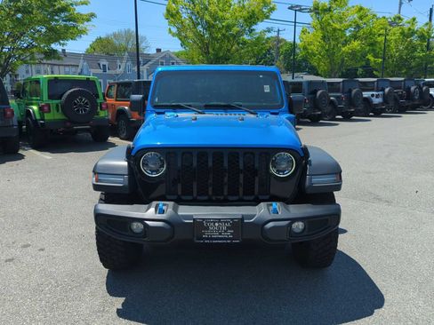 Used 2023 Jeep Wrangler Unlimited w/ Cold Weather Group AWD/4WD image 9