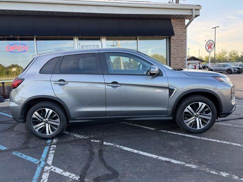 Used 2026 Mitsubishi Outlander Sport SE AWD/4WD image 7