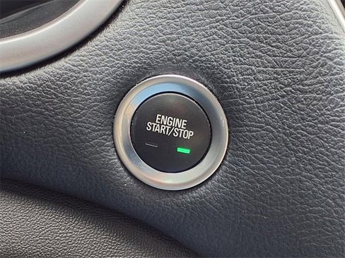 Used 2022 Chevrolet Malibu LT w/ Redline Edition image 15