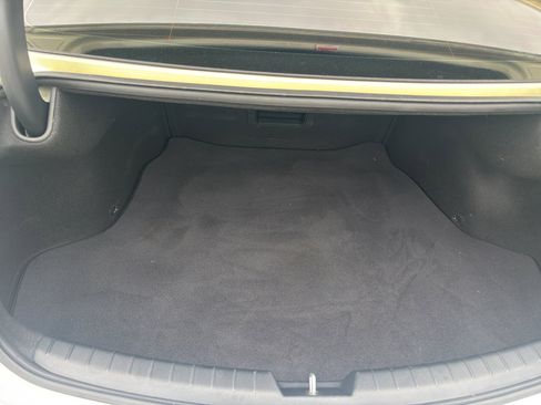 Used 2017 Kia Cadenza Premium w/ Luxury Package image 6