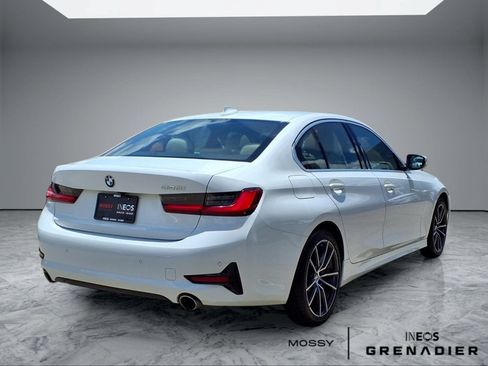 Used 2020 BMW 330i Sedan w/ Convenience Package RWD image 7
