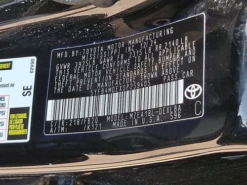 Used 2025 Toyota Corolla LE FWD image 27