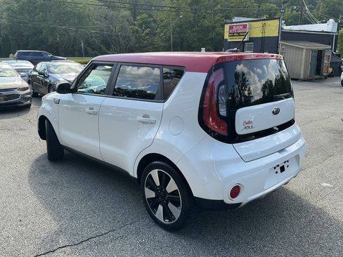 Used 2017 Kia Soul + w/ Designer's Package FWD image 6