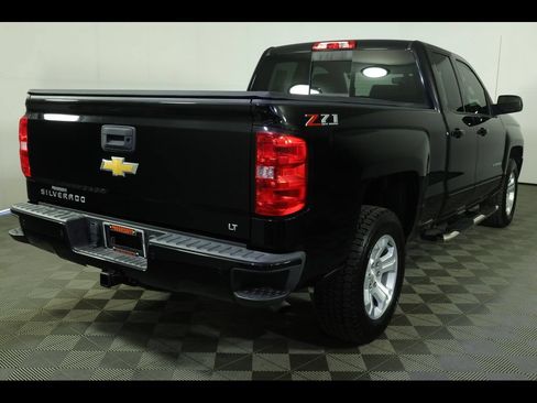 Used 2018 Chevrolet Silverado 1500 LT w/ All Star Edition AWD/4WD image 17