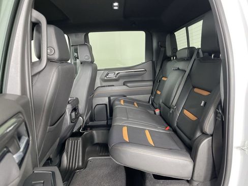 Used 2025 GMC Sierra 1500 AT4 w/ Technology Package image 25