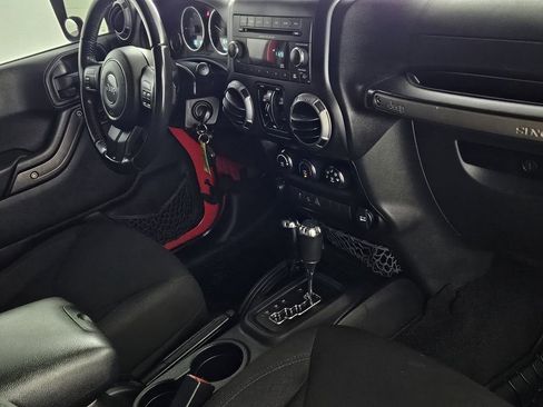 Used 2016 Jeep Wrangler Unlimited Sport w/ Quick Order Package 24S image 31