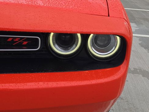 Used 2016 Dodge Challenger R/T w/ Sound Group image 10