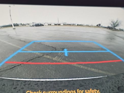 New 2026 Toyota Prius LE image 8