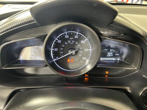 Used 2019 MAZDA CX-3 Touring w/ Preferred Equipment Package FWD image 16