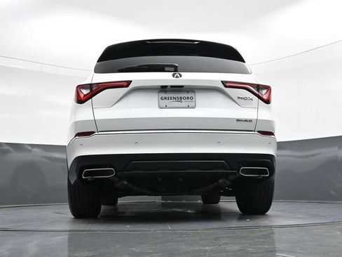 Used 2023 Acura MDX SH-AWD w/ Advance Package image 29