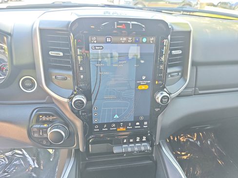 Used 2023 RAM 1500 Big Horn AWD/4WD image 19