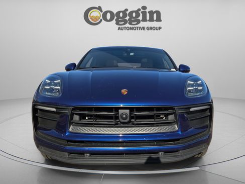 Used 2022 Porsche Macan image 6