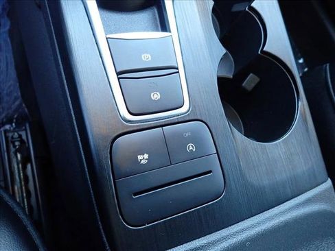 Certified 2024 Ford Escape ST-Line image 18