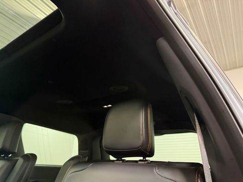 Used 2025 Ford Expedition Tremor image 9