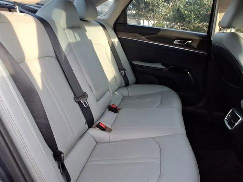 Used 2021 Kia K5 EX w/ EX Premium Package image 16