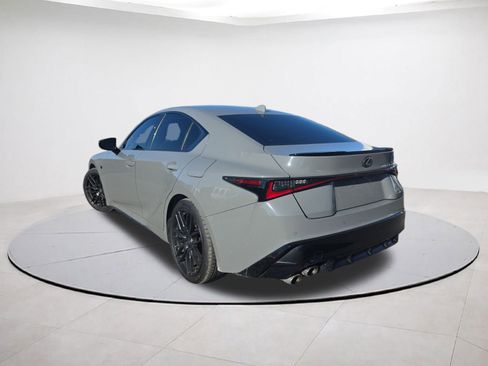 Used 2022 Lexus IS 500 image 5