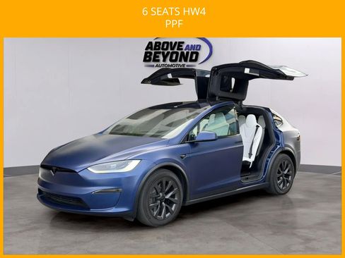 Used 2024 Tesla Model X AWD/4WD image 4