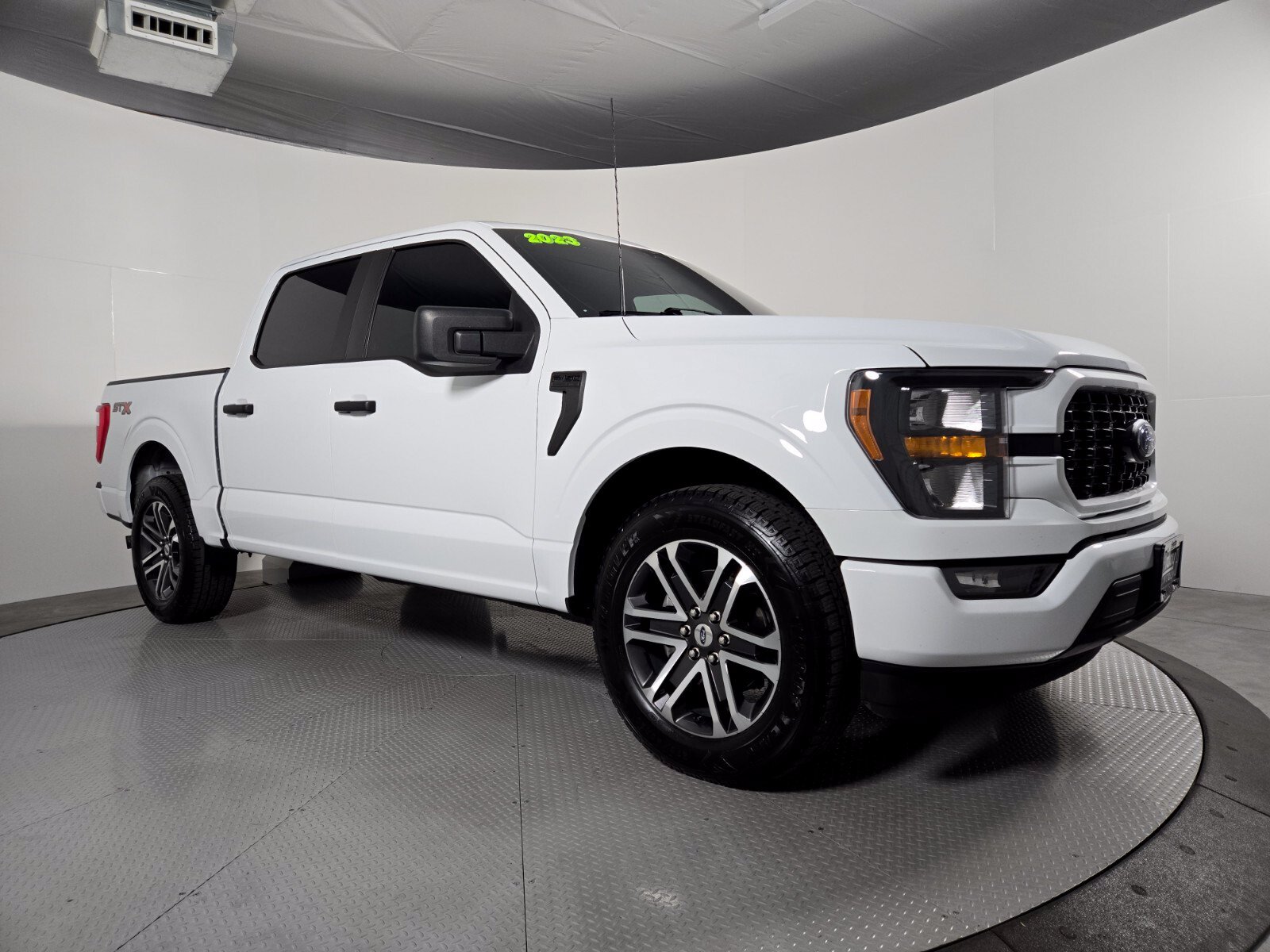 Used 2023 Ford F150 XL w/ STX Appearance Package RWD image 2