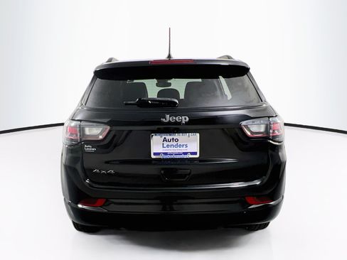 Used 2022 Jeep Compass High Altitude AWD/4WD image 6
