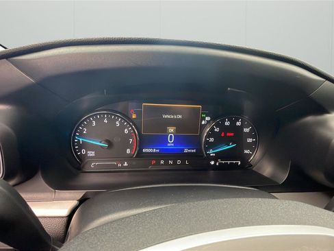 Used 2023 Ford Explorer XLT w/ Equipment Group 202A RWD image 15