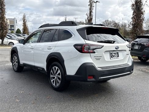Certified 2024 Subaru Outback Premium image 5