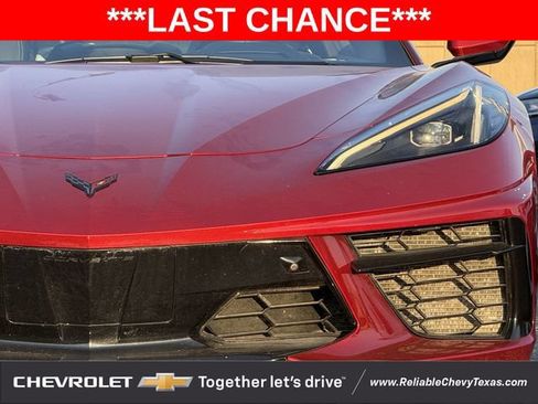 Used 2021 Chevrolet Corvette Stingray Preferred Cpe w/ 2LT RWD image 4