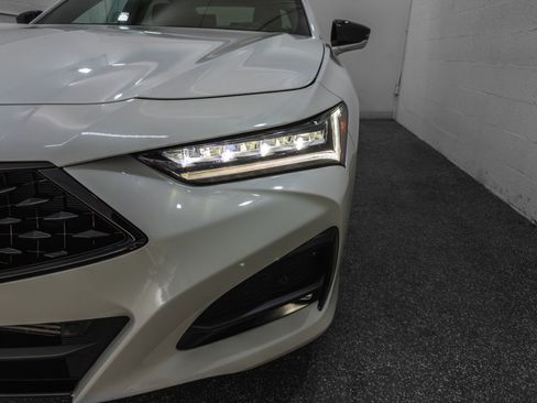 Used 2023 Acura TLX w/ A-SPEC Pkg FWD image 5