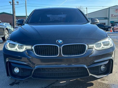 Used 2018 BMW 320i xDrive 320i xDrive image 9