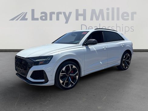 Used 2024 Audi RS Q8 w/ Black Optic Package image 1