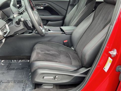 Certified 2025 Acura ADX A-Spec image 10