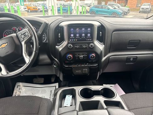 Used 2019 Chevrolet Silverado 1500 LT w/ All-Star Edition AWD/4WD image 22