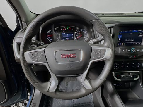 Used 2024 GMC Terrain SLE AWD/4WD image 18