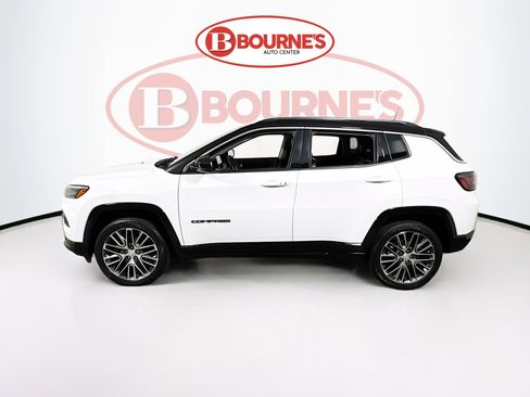 Used 2022 Jeep Compass Limited w/ Elite Group AWD/4WD image 8