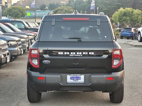 New 2025 Ford Bronco Sport Outer Banks w/ Outer Banks Tech Package+ image 5