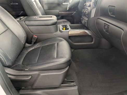 Used 2019 Chevrolet Silverado 1500 RST w/ All-Star Edition AWD/4WD image 31