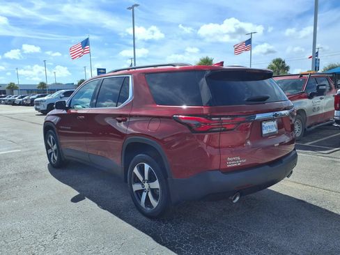 Used 2023 Chevrolet Traverse LT w/ LT Premium Package FWD image 23