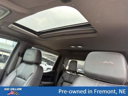 Certified 2021 Chevrolet Silverado 1500 High Country w/ Technology Package AWD/4WD image 18