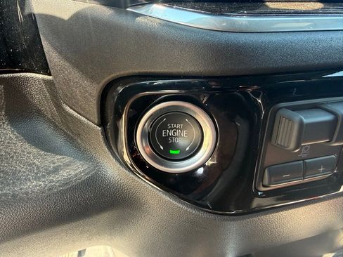 Used 2025 Chevrolet Silverado 1500 LT Trail Boss w/ Convenience Package II image 35