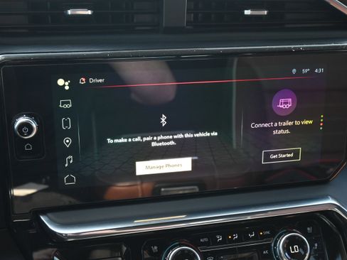 Used 2025 GMC Sierra 2500 Denali Ultimate w/ Max Trailering Package image 35