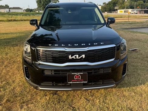 Used 2022 Kia Telluride S AWD/4WD image 6