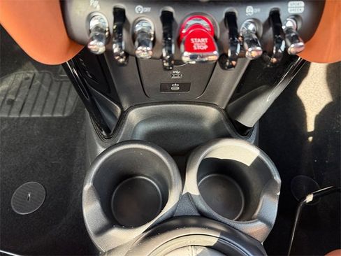 Used 2024 MINI Cooper S image 25