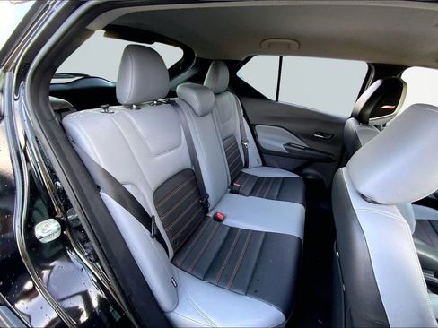 Used 2021 Nissan Kicks SR w/ SR Premium Package image 17