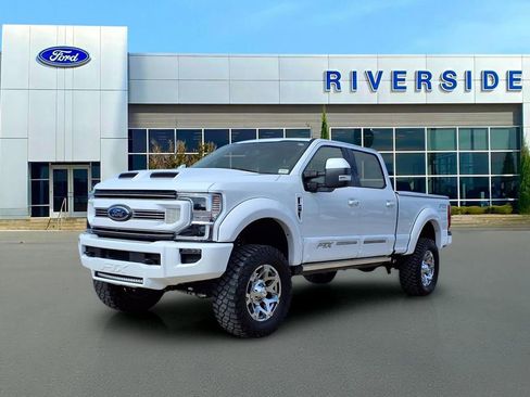 Used 2022 Ford F250 Lariat w/ Lariat Ultimate Package image 3