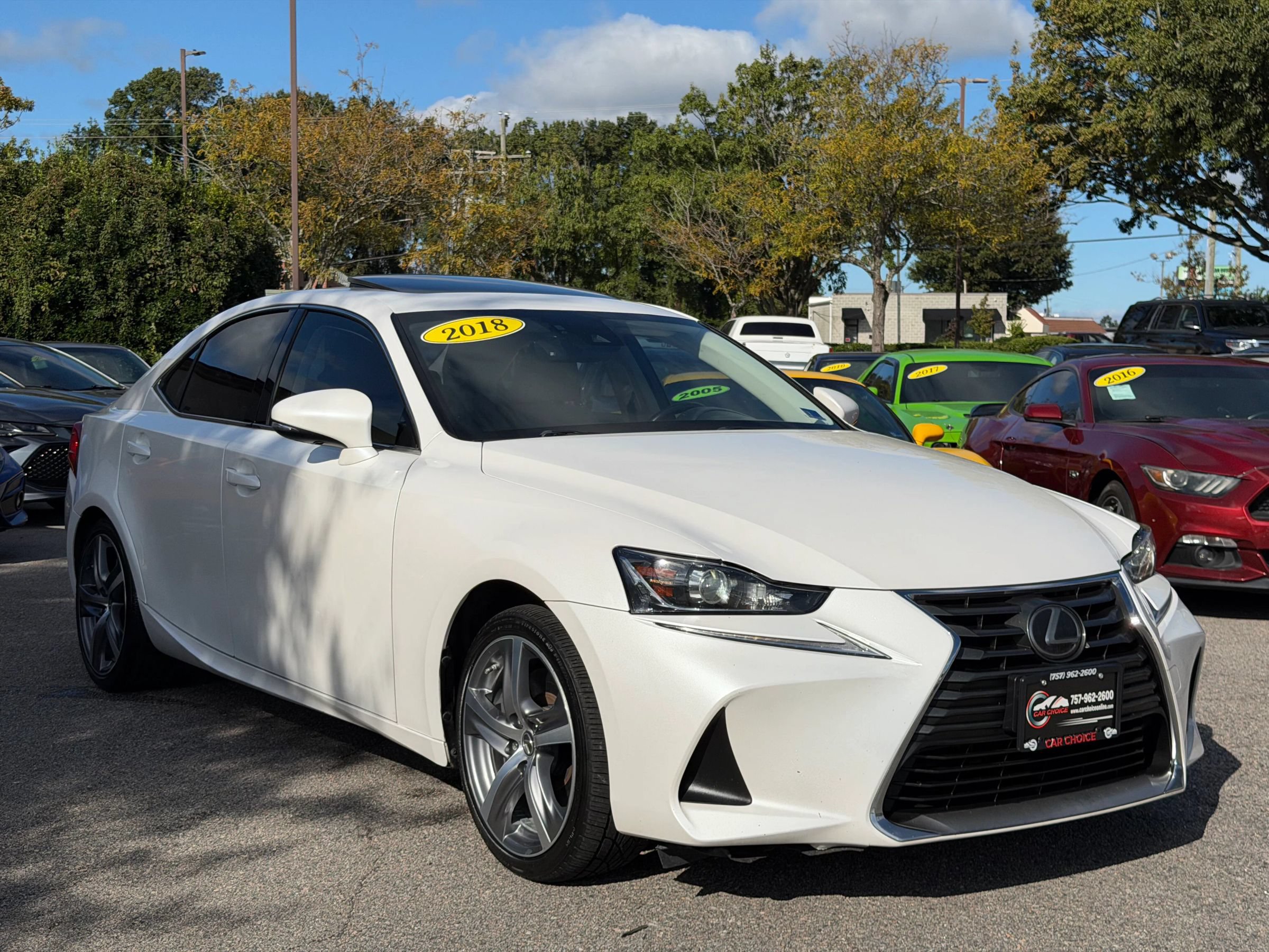 Used 2018 Lexus IS 300 AWD w/ Comfort Package image 5