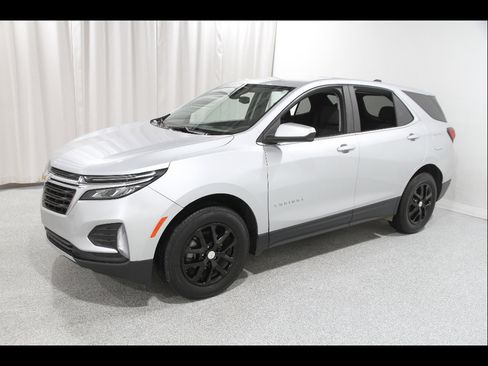 Certified 2022 Chevrolet Equinox LT AWD/4WD image 3