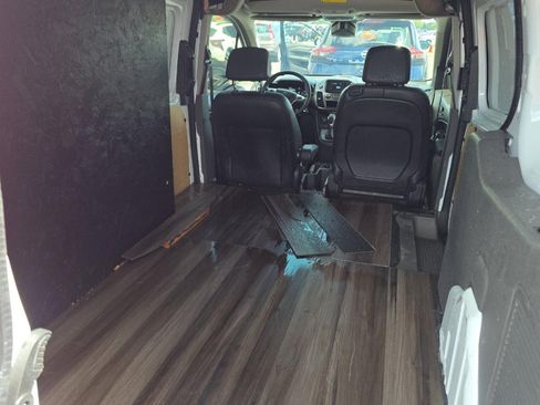 Used 2020 Ford Transit Connect XL FWD image 11